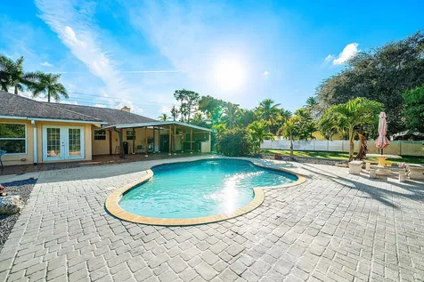 18801 Hamlin Boulevard The Acreage FL 33470