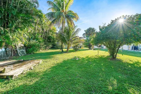 18801 Hamlin Boulevard The Acreage FL 33470