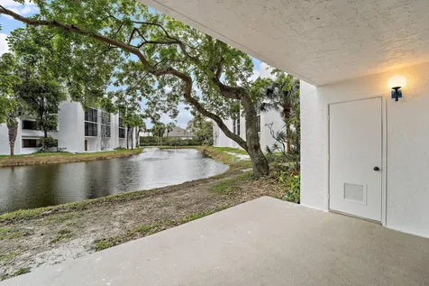 1605 S Us Highway 1 Jupiter FL 33477