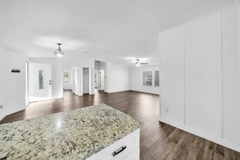 178 Summer Wind Trail Palm Beach Gardens FL 33410