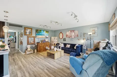 341 Seville O Delray Beach FL 33446