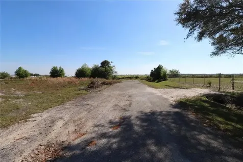 7175 Nw 82nd Court Okeechobee FL 34972
