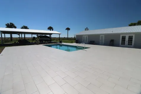 7175 Nw 82nd Court Okeechobee FL 34972