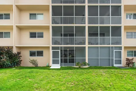 750 Ne Spanish River Boulevard Boca Raton FL 33431