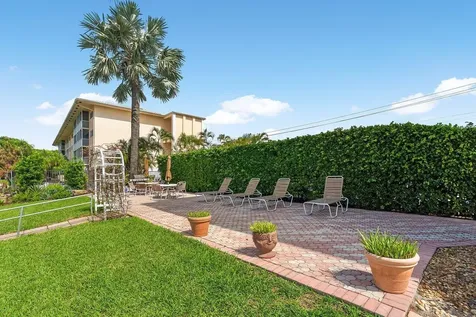 750 Ne Spanish River Boulevard Boca Raton FL 33431