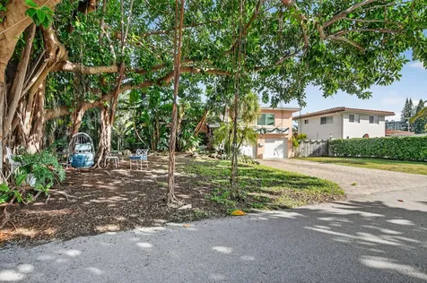 460 Se 18th Avenue Deerfield Beach FL 33441