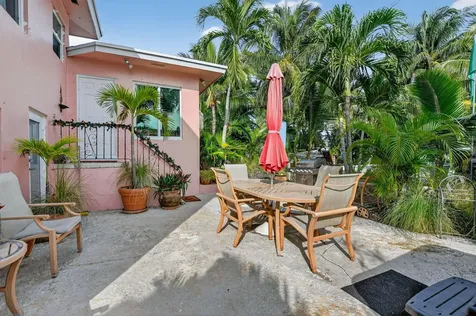 460 Se 18th Avenue Deerfield Beach FL 33441