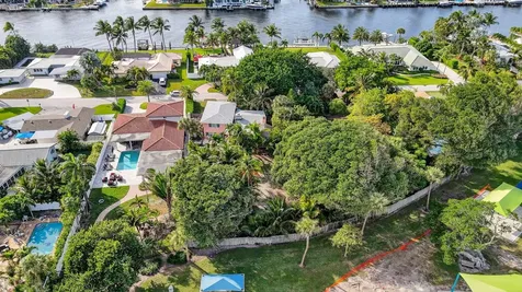 460 Se 18th Avenue Deerfield Beach FL 33441