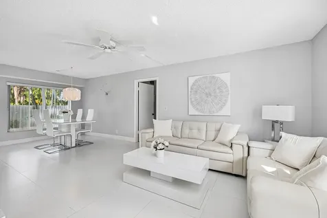 13518 Sabal Palm Court Delray Beach FL 33484