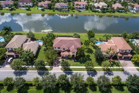 8060 Woodslanding Trail West Palm Beach FL 33411