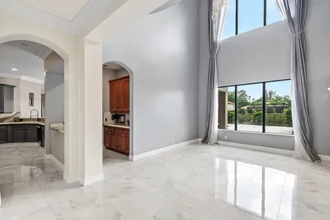 8060 Woodslanding Trail West Palm Beach FL 33411