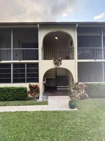 5795 La Pinata Boulevard Greenacres FL 33463