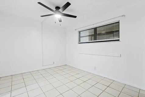 626 N Federal Highway Lake Worth Beach FL 33460