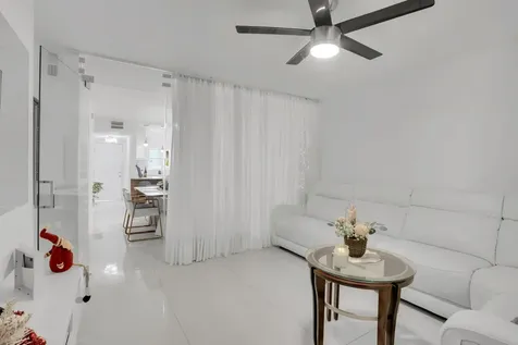 700 Se 6 Avenue Deerfield Beach FL 33441