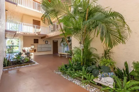 700 Se 6 Avenue Deerfield Beach FL 33441