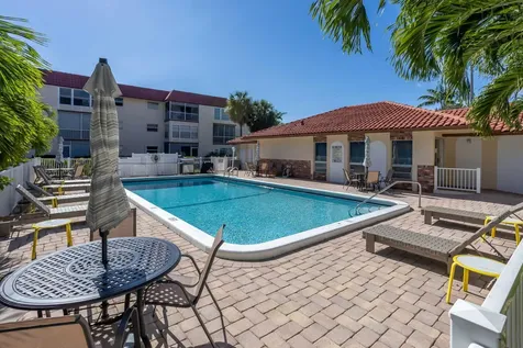700 Se 6 Avenue Deerfield Beach FL 33441