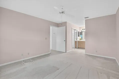 10819 Se Sea Pines Circle Hobe Sound FL 33455