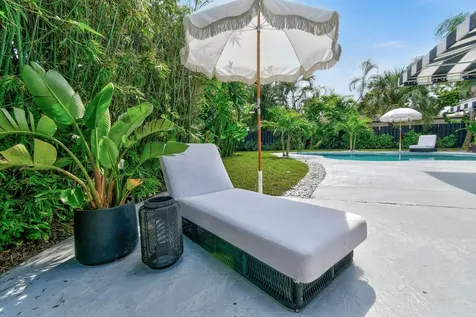 7710 W Lake Drive Lake Clarke Shores FL 33406