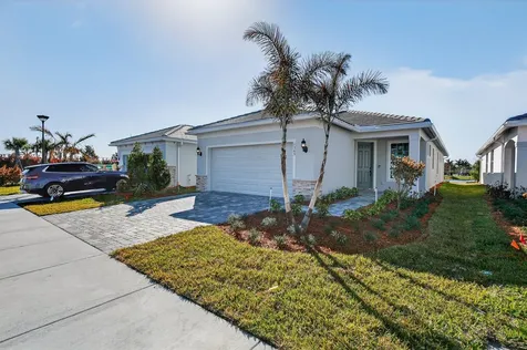 1365 Haven Circle Vero Beach FL 32960
