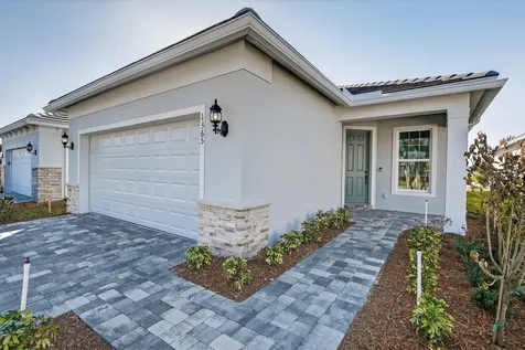 1365 Haven Circle Vero Beach FL 32960