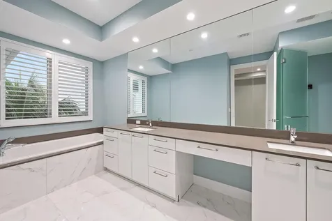 112 Water Club Court North Palm Beach FL 33408