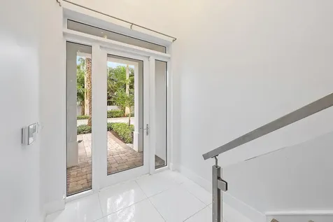 112 Water Club Court North Palm Beach FL 33408