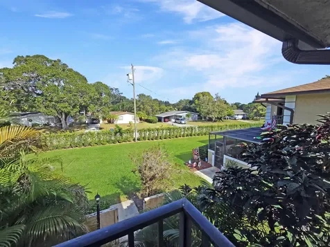 1482 N Lawnwood Circle Fort Pierce FL 34950