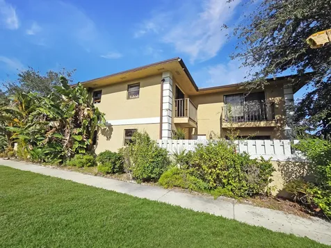 1482 N Lawnwood Circle Fort Pierce FL 34950