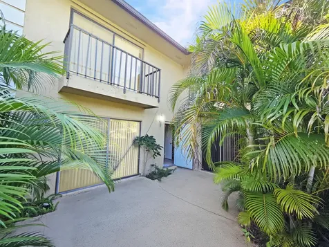 1482 N Lawnwood Circle Fort Pierce FL 34950