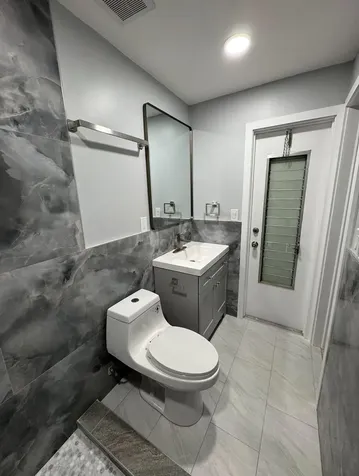 490 W 31st Street Riviera Beach FL 33404