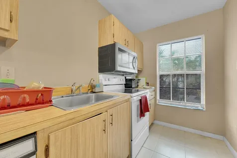 1721 Se Balmoral Court Port Saint Lucie FL 34952