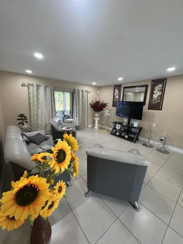 725 Lori Drive Palm Springs FL 33461