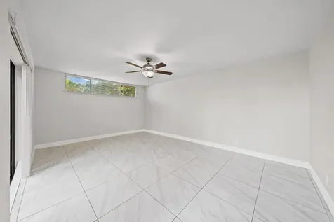 8194 Thames Boulevard Boca Raton FL 33433