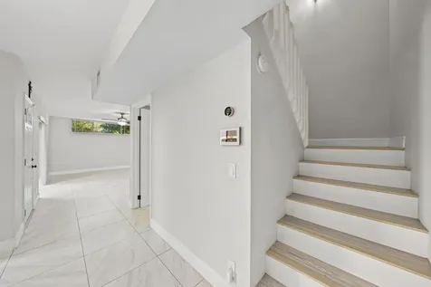 8194 Thames Boulevard Boca Raton FL 33433