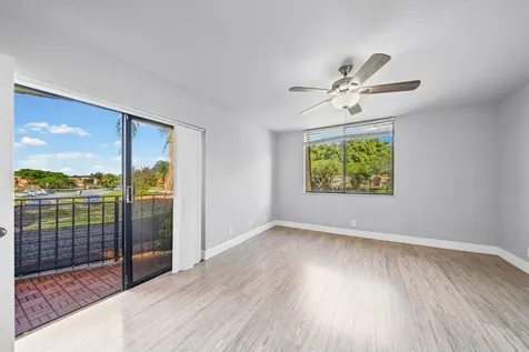 8194 Thames Boulevard Boca Raton FL 33433