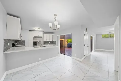 8194 Thames Boulevard Boca Raton FL 33433