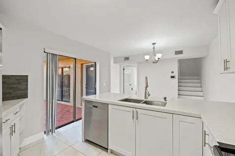 8194 Thames Boulevard Boca Raton FL 33433