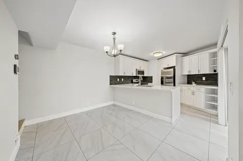 8194 Thames Boulevard Boca Raton FL 33433