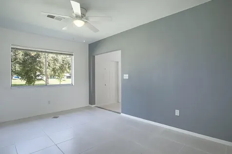 737 SW Belmont Circle Port Saint Lucie FL 34953