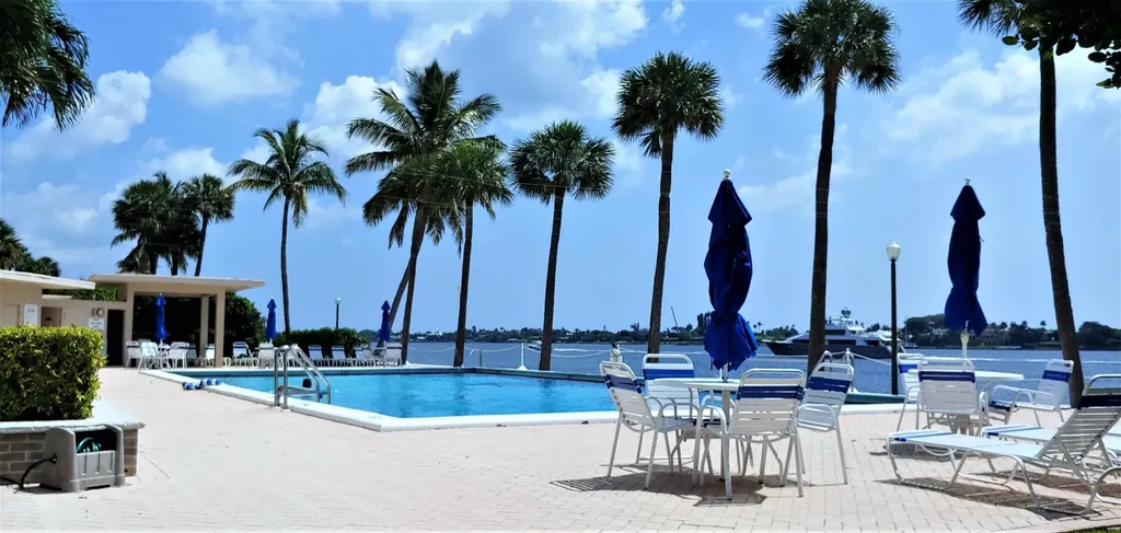 2600 N Flagler Drive West Palm Beach FL 33407