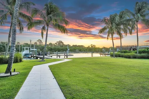 14140 Paradise Point Road Palm Beach Gardens FL 33410