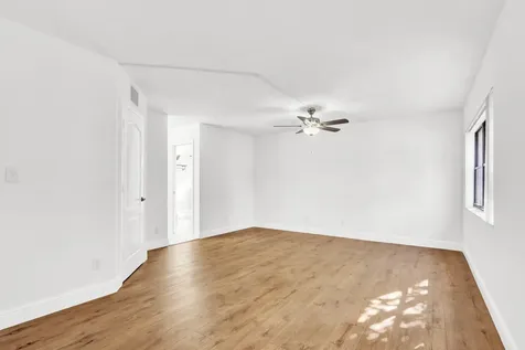 52 Uno Lago Drive Juno Beach FL 33408