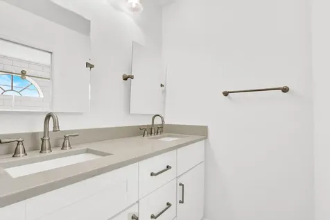 52 Uno Lago Drive Juno Beach FL 33408