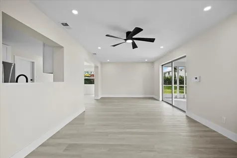 7290 Pinecone Terrace Lake Worth FL 33467