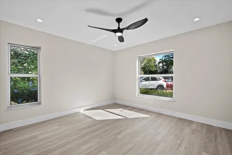 7290 Pinecone Terrace Lake Worth FL 33467