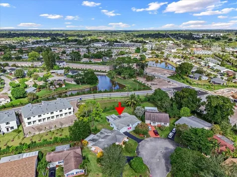 7290 Pinecone Terrace Lake Worth FL 33467
