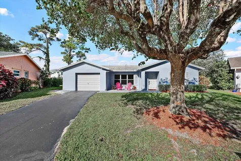 7290 Pinecone Terrace Lake Worth FL 33467