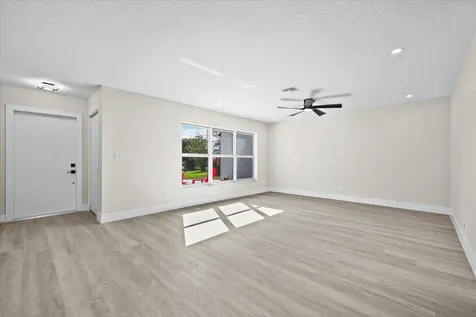 7290 Pinecone Terrace Lake Worth FL 33467