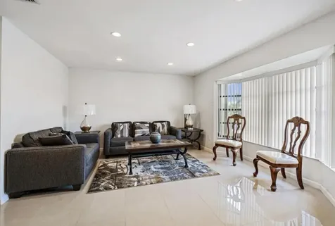 6089 Glentree Lane Greenacres FL 33463