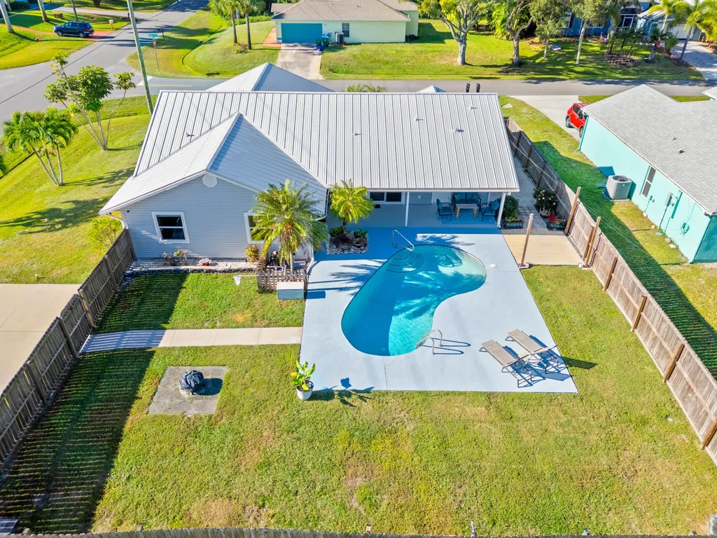 402 Watercrest Street Sebastian FL 32958